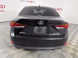 Lexus IS 300 2018 4dr Sedán