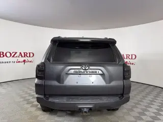 Toyota 4Runner 2020 4x2 SR5 4dr SUV