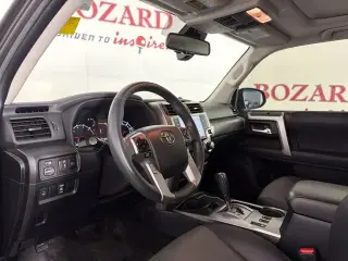 Toyota 4Runner 2020 4x2 SR5 4dr SUV