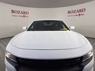 Dodge Charger 2022 AWD SXT 4dr Sedán