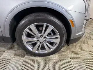 Cadillac XT5 2024 Premium Luxury 4dr SUV