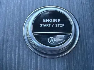 Mercedes-Benz GLC 2024 GLC 300 4dr SUV