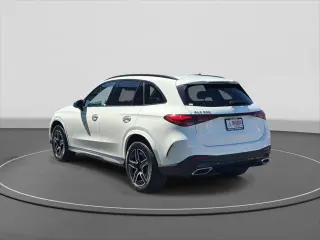 Mercedes-Benz GLC 2024 GLC 300 4dr SUV
