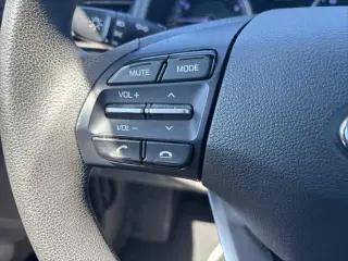 Hyundai ELANTRA 2020 SE 4p Sedana