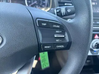 Hyundai ELANTRA 2019 SE 4p Sedan 6M