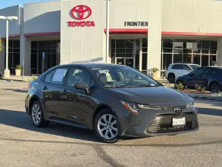 Toyota Corolla 2024 LE 4p Sedan