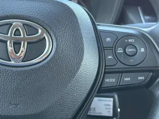 Toyota Corolla 2024 LE 4p Sedan