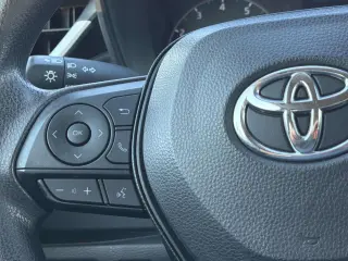Toyota Corolla 2024 LE 4p Sedan
