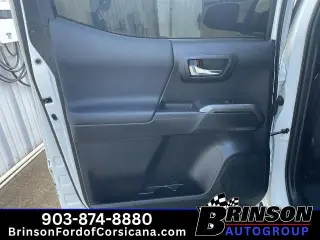 Toyota Tacoma 2022 4x4 TRD Pro 4dr Double Cab 5.0 ft SB 6M