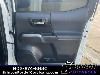 Toyota Tacoma 2022 4x4 TRD Pro 4dr Double Cab 5.0 ft SB 6M