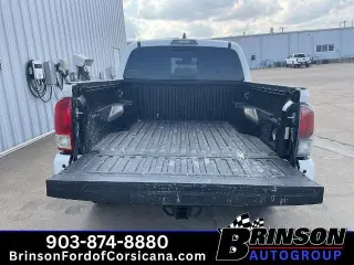 Toyota Tacoma 2022 4x4 TRD Pro 4dr Double Cab 5.0 ft SB 6M