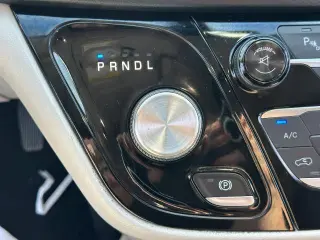 Chrysler Pacifica 2017 Touring-L 4dr Mini-Van
