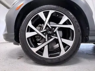 Hyundai KONA 2023 AWD Limited 4dr Crossover