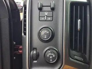 Chevrolet Silverado 1500 2017 4x4 LT 4dr Double Cab 6.5 ft. SB