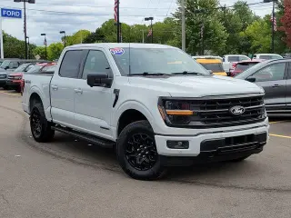 Ford F-150 2024 4x4 XLT 4dr SuperCrew 5.5 ft. SB