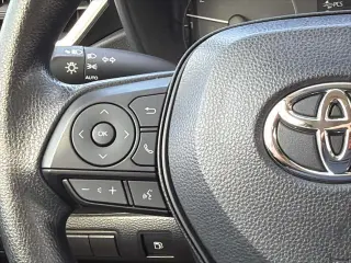 Toyota Corolla Híbrido 2024 SE 4dr Sedán