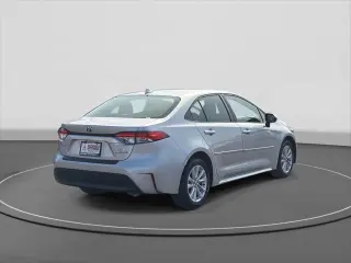 Toyota Corolla Híbrido 2024 SE 4dr Sedán