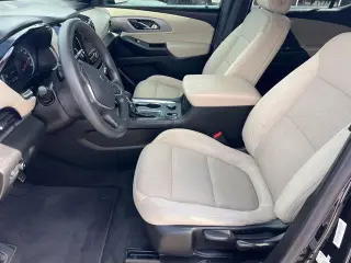 Chevrolet Traverse 2022 LS 4dr SUV w/1LS