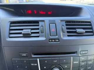 Mazda Mazda5 2013 Sport 4dr Minivan 6P