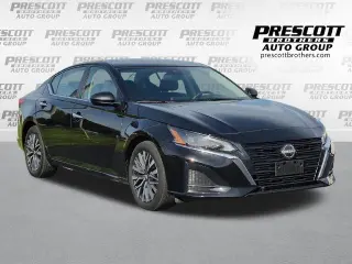 Nissan Altima 2025 2.5 SV 4dr Sedán