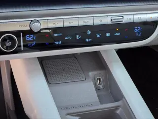 Hyundai IONIQ 6 2023 AWD Limited 4dr Sedán