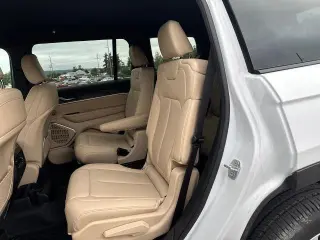 Jeep Grand Cherokee L 2026 4x4 Limited 4dr SUV