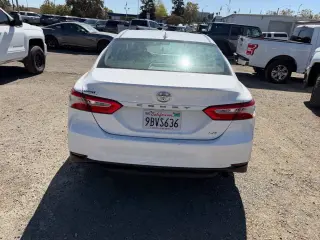 Toyota Camry 2019 LE 4dr Sedán