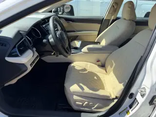 Toyota Camry 2019 LE 4dr Sedán