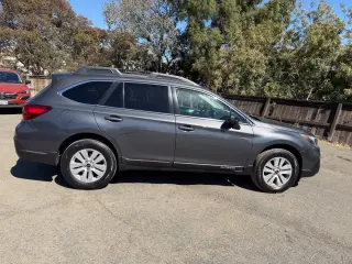 Subaru Outback 2019 AWD 2.5i Premium 4dr Crossover