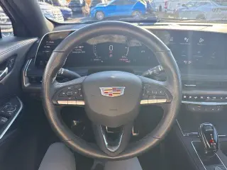 Cadillac XT4 2024 4x4 Deportivo 4dr Crossover