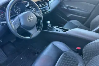 Toyota C-HR 2020 Limited 4dr Crossover
