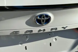 Toyota Camry Híbrida 2021 XSE 4dr Sedán