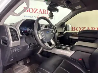 Ford F-150 2020 4x4 Lariat 4p SuperCab 5.5 ft. CB
