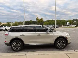 Lincoln Corsair 2023 AWD Reserve 4dr SUV
