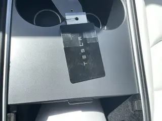 Tesla Model 3 2023 4dr Sedán
