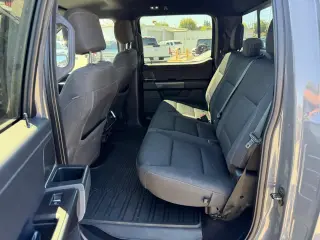 Ford F-150 2021 4x4 XLT 4p SuperCrew 6.5 ft. SB