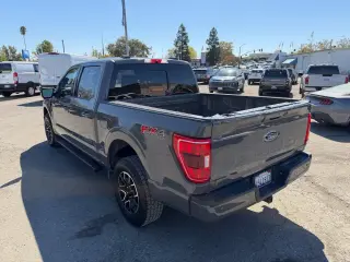 Ford F-150 2021 4x4 XLT 4p SuperCrew 6.5 ft. SB