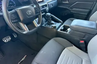 Toyota Tacoma 2024 4x4 TRD Sport 4dr Double Cab 5.0 ft SB 8A
