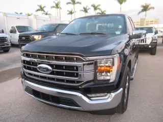 Ford F-150 2023 4x2 Lariat 4p SuperCab 5.5 ft. CA