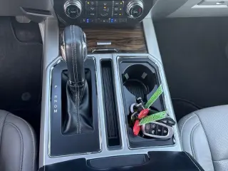 Ford F-150 2018 4x2 Lariat 4p SuperCrew 5.5 pies SB