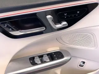 Mercedes-Benz Clase C 2023 C 300 4 Sedán