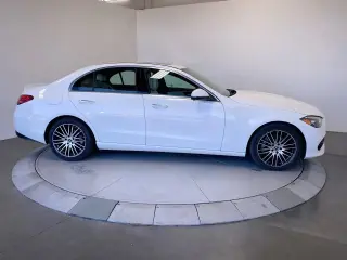 Mercedes-Benz Clase C 2023 C 300 4 Sedán