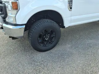 Ford F-250 Super Duty 2021 4x4 XL 2dr Cabina Regular 8 pies. Camión de caja larga