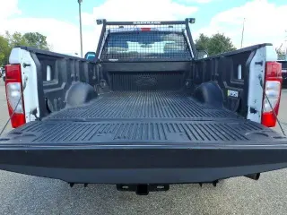 Ford F-250 Super Duty 2021 4x4 XL 2dr Cabina Regular 8 pies. Camión de caja larga