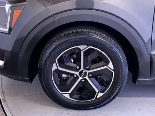 Kia Niro 2025 LX 4dr Crossover