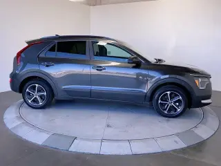 Kia Niro 2025 LX 4dr Crossover