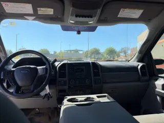 Ford F-250 Super Duty 2018 4x4 XL 4dr Crew Cab 6.8 ft. SB Pickup
