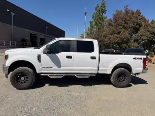 Ford F-250 Super Duty 2018 4x4 XL 4dr Crew Cab 6.8 ft. SB Pickup