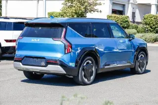 Kia EV9 2024 AWD Land 4dr SUV
