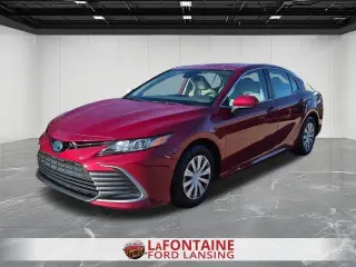 Toyota Camry Híbrido 2022 LE 4dr Sedán